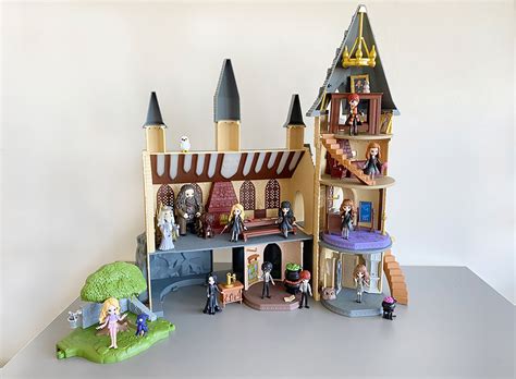 Building the miniature Hogwarts castle: a step-by-step guide
